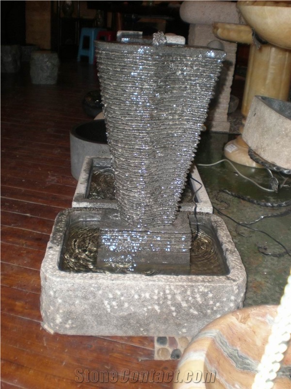 Small Scale Granite Water Fountain for Garden Decoration