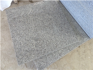 Xiamen China Sue White Granite Slabs & Tiles, Paver Cover Flooring, Honed Vein and Cross Cut Different Patterns