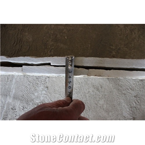 Chinese Cheap White Quartzite Cultured Stone, Natural Splited Ledgestone, Wall Cladding, Stone Wall Decor