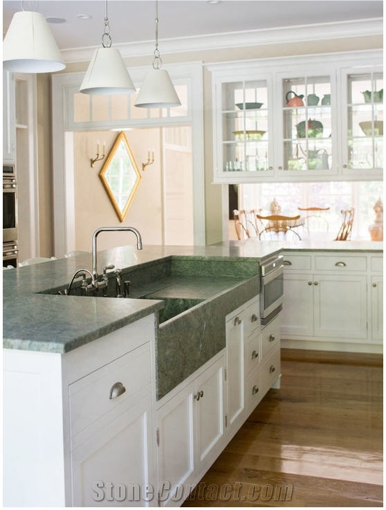 Costa Smeralda Granite Kitchen with Farm Sink