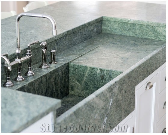 Costa Smeralda Granite Kitchen with Farm Sink