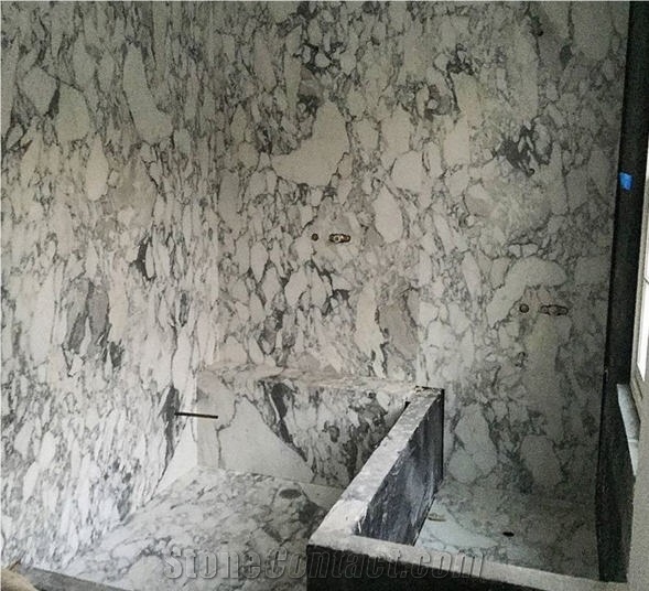 Arabescato Cervaiole Marble Bathroom Decorating, White Marble Bath Design