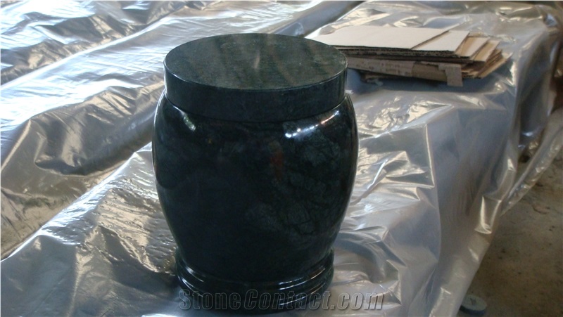 China Green Marble Memorial Funeral Accessories Urns for Ashes, Natural Stone Crematorium Cinerary Casket for Cemetery, Cremation Round Urns, Monumental Urns, Urn Vaults