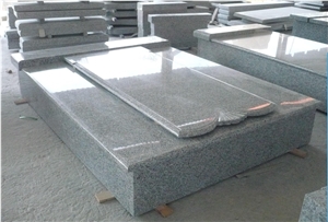 China Cheap Grey Polished Granite European Tombstone Monument for Sale,Wholesaler-Xiamen Songjia