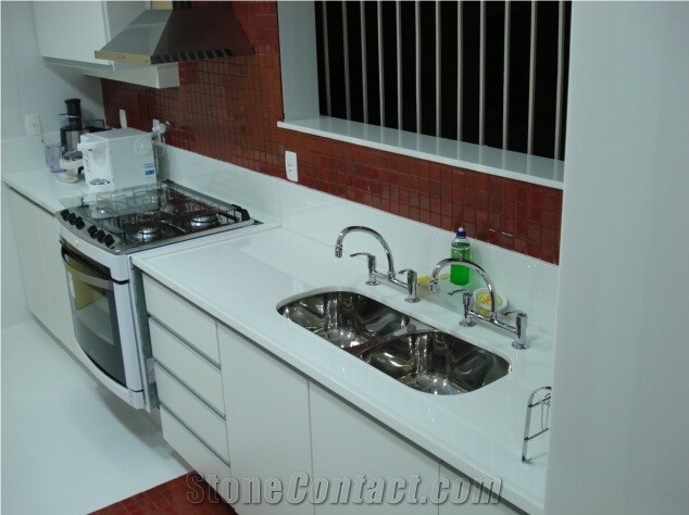 White Nano Crystallized Glass Solid Surface Kitchen Top Low Price