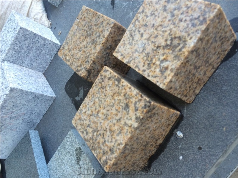 Fargo Zhangpu Rust Granite Cube Stone, Chinese Yellow Granite Cobble Stone for Garden Stepping Pavements, Rust Granite Stone for Walkway/Driveway Paving, Courtyard Road Pavers