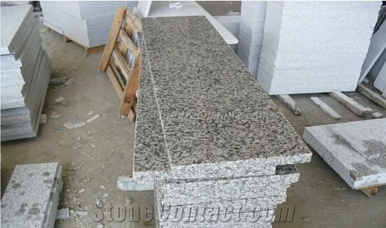 G655 Granite Step,Riser,Skirting,Staircase,G655 White Granite Stairs and Steps ,White Anti-Slip Stairs,Xiamen Winggreen Manufacturer