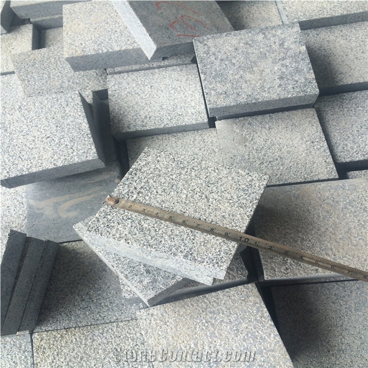 Bush Hammered G654 Granite Cube Stone,G654 Granite Patio Flooring Pavers,Dark Grey Granite Pavers