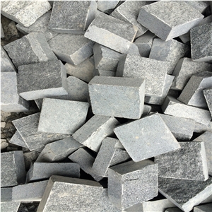 Natural Finish G654 Granite Cube Stone,G654 Granite Paving Stone,Dark Grey Granite Patio Flooring Pavers
