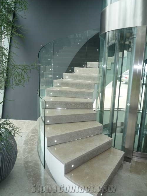 Crema Luna Limestone Stairs