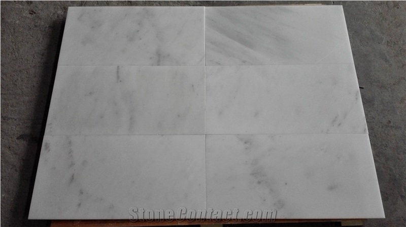 White Cloudy Marble Slabs & Tiles