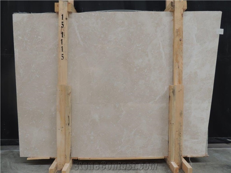 Crema Extra Marble Slabs & Tiles