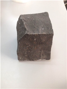 China Natural Surface Basalt Cube Stone, Andesite Wall Floor Cobble Stone, Cube Stone Basalt, Exteriro Paving Flooring Cobblestone, Outdoor Basalt Floor Wall Covering Pavers