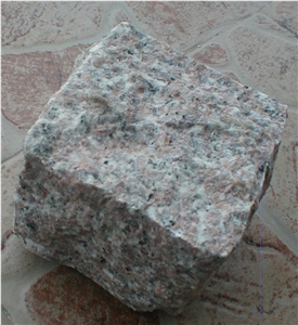 G696 Yongding Red Granite Cobble Stone, Cube Stone All Sides Natural Split, China Pink Granite Walkway Pavers Stone, Garden Stepping Pavements
