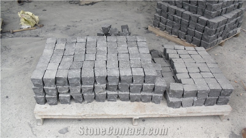 Zhangpu Black Basalt Cobble Stone, Cube Stone All Sides Natural Split, China Cheap Black Basalt Walkway Pavers Stone, Garden Stepping Pavements