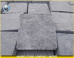 Black Limestone Flamed Parking Stone