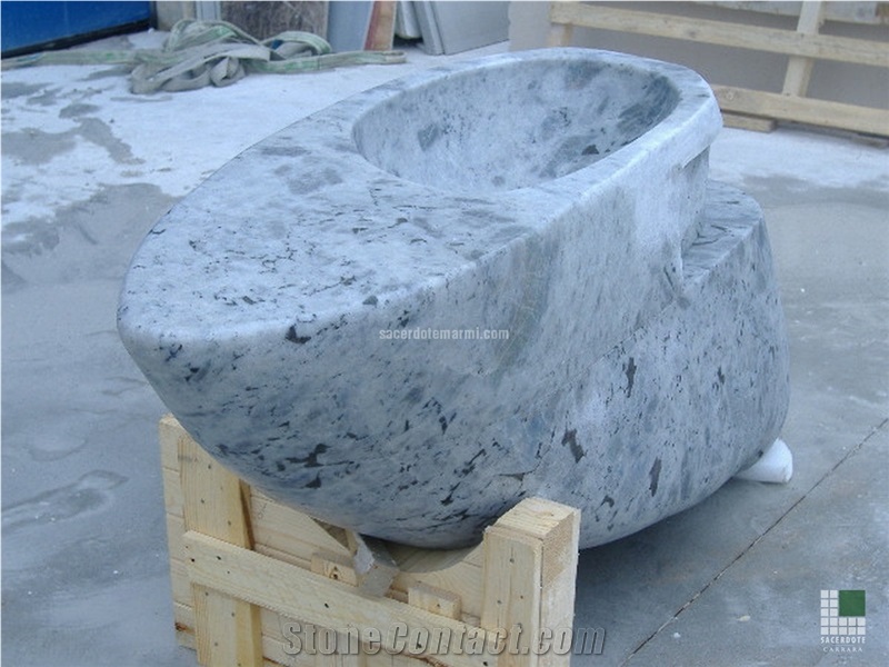 Monolithic Washbasin Realised with Light Labradorite Bianca Granite