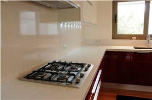 China Man-Made Quartz Stone Countertops the Top Performing Material for Kitchen and Bathroom