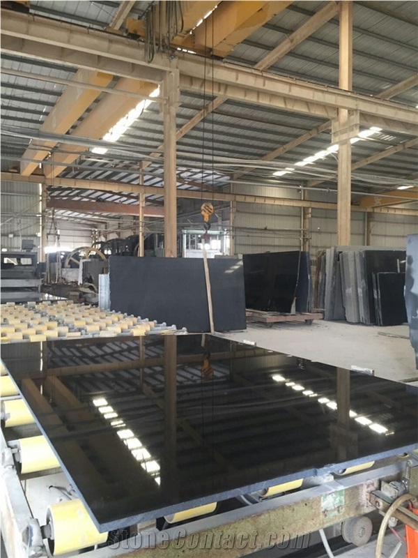 New Absolute Black Granite Gangsaw Slab for Covering Interior Wall