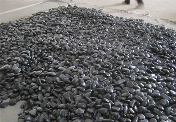 Black Decorative Polished Black Color Natural River Pebble Stone ,Black Polishing River Washed Stone in Garden and Landscaping