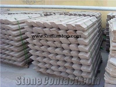 Padang Rosa Granite Kerb Stone, Chinese G636 Granite Kerbstone, Pink Cloudy Granite Curbstone, New Rosa Beta Granite Kerbs, Apple Pink Granite Road Stone, Side Stone, Exterior Landscaping Stone