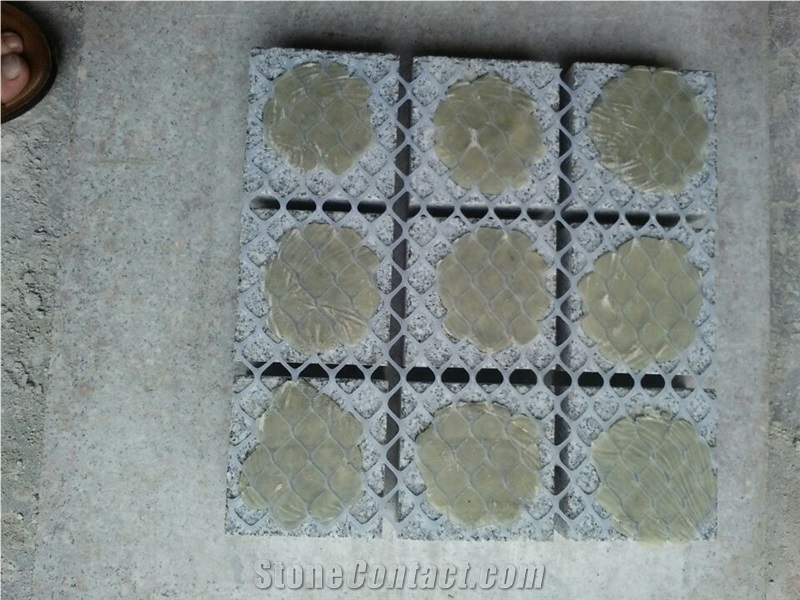 Flamed Face Granite for Landscape, Grey Color 10 cm by 10cm 5 cm Thickness Back Mesh Cube Stone Paving Sets