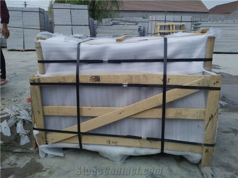 Granite G682 Paving Stone,China Yellow Granite Slab Cheap Price Quality Granite Pavements Polished G682 Granite Slabs for Floor Covering Cut to Size
