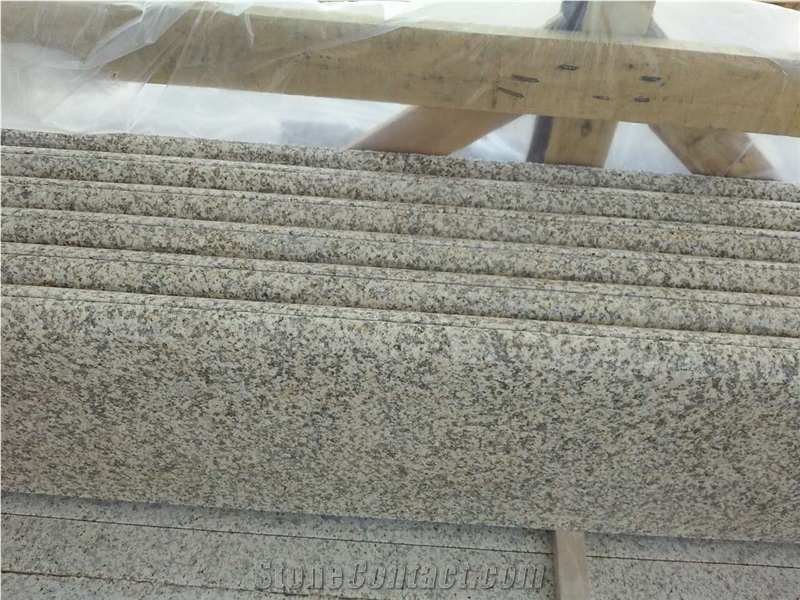 Machine-Cut Surface Finishing and Yellow Color Granite Wall Stone Rusty Yellow Uniform Top Quality Granite Tiles & Slabs