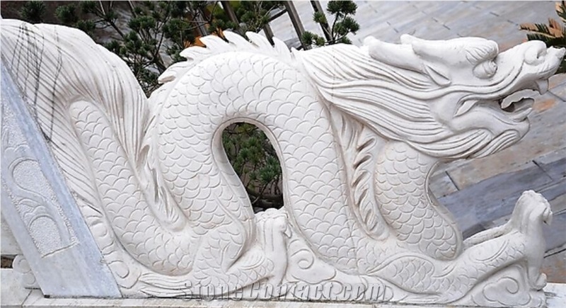 Xinhong Top Selling Western Style Religion Sculpture Animal Dragon Statue