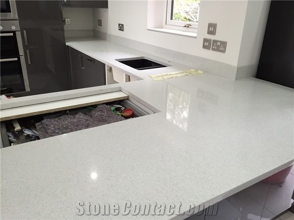 Crystal White Quartz Stone Kitchen Coutertop Solid Surface