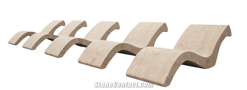 Classic Travertine Pool Coping & Tanning Bed
