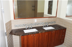 Granite Master Bathroom Top