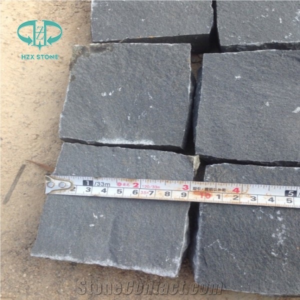 Chinese Zp Black Basalt Cobble Stone,Basalt Cobble Stone Cube Stone,Paving Sets for Country Yard,Road,Square,Patio,Garden,Driveway