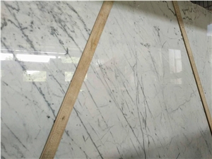 China Carrara White Marble, Light Grey and White Marble, Slabs or Tiles, for Wall or Flooring Coverage and Other Interior Decoration, Cheap Price with Good Quality