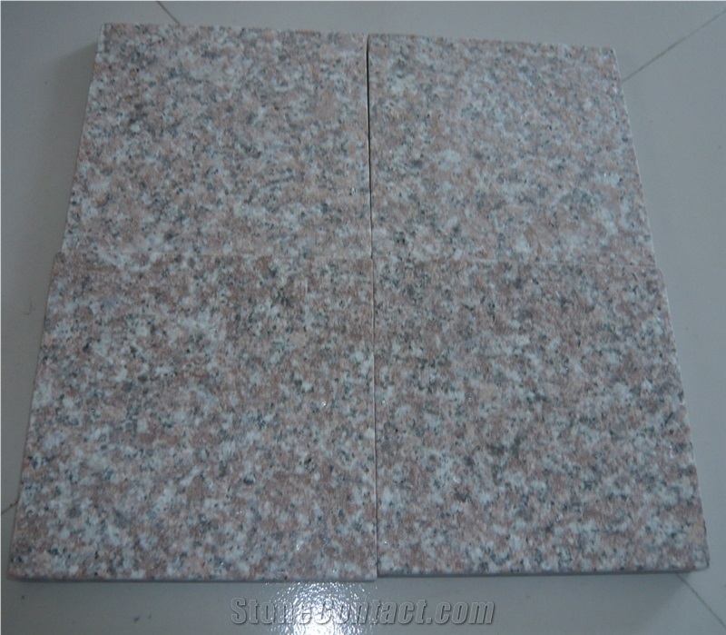 G696 Granite Tiles, Granite Tiles, Granite Floor Covering, Paving Stone, Building Stone, Flooring Covering, Red Granite in Slab&Tile, Popular Chinese Paving Granite, Outside Paving Stone, Competitive