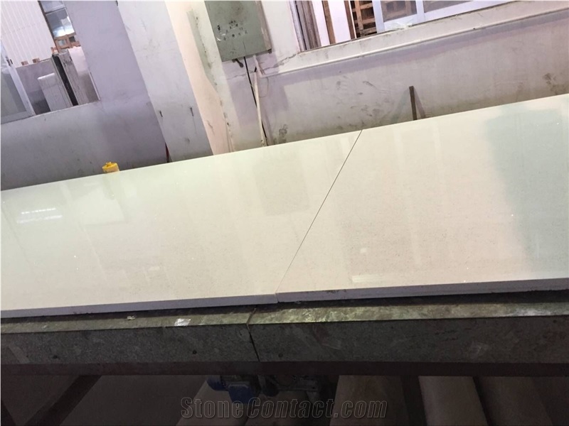 An Ideal Material White Mirror Quartz Stone Slab Polished Solid Surface for Multifamily/Hospitality Projects