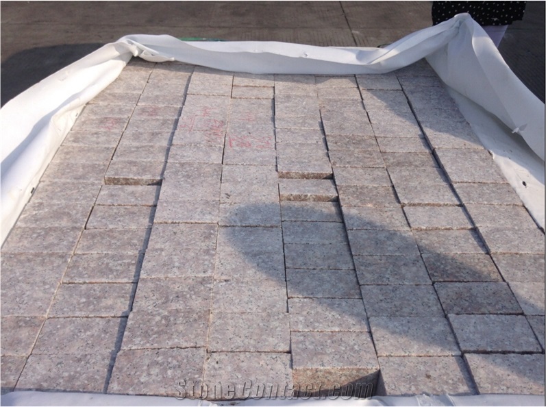 Low Price G687 Granite Curbstone, Red Granite Garden Stepping Pavements, Courtyard Road Pavers
