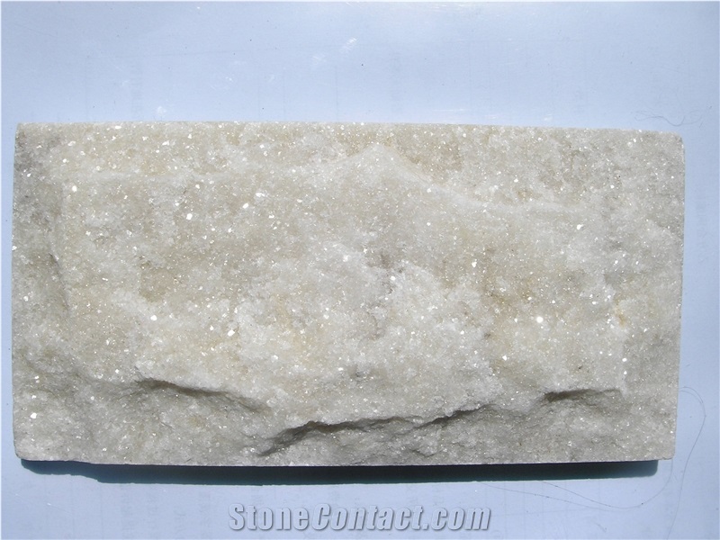 Beige Quartzite Split Face Mushroom Stone Wall Cladding