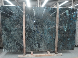 Labradorite Blue/ Granite Polished Slabs & Tiles/ Madagascar Granite with Blue Sparking Spots/Granite Wall Covering& Floor Covering