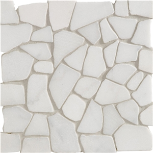 China Popular Pure White Marble Stone Mosaic Tile for Paving ,Bathroom Wall ,Shapeless Natural Split Stone Mosaic for Hotel Room