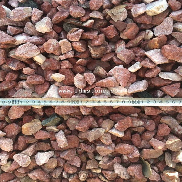 China Green Crushed Marble Stone,Machine Made Gravel Chip Stone for Garden Landscaping,Road Decorative Buliding Construction,Cheap Green Color Tumbled Marble Chips Stone