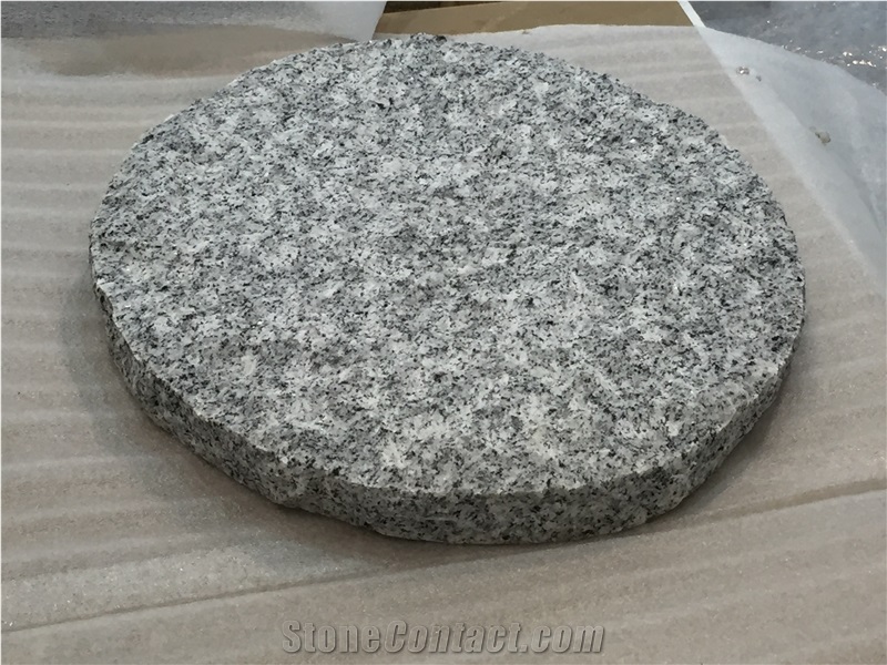 China Silver Grey Sesame Grey Silver Crystal Bianco Sardo Sardinia White Granite Round Picked Step Paver Walkway Paver