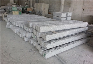 Best Sell in European Market Light Grey Granite Flamed and Natural Palisade With/Without Hole