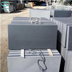 Chinese Honed Grey Basalt Stone/ Grey Basalt Tiles/ Grey Basalto/Andesite/Lava Stone for Walling Cladding Flooring