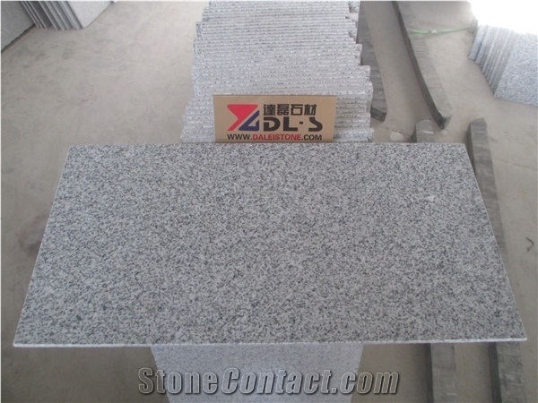 China Light Grey G603 Granite Floor Tile/ Slab,White Color Polished Natural Building Stone Flooring,Feature Wall,Interior Paving,Clading,Decoration Quarry Original