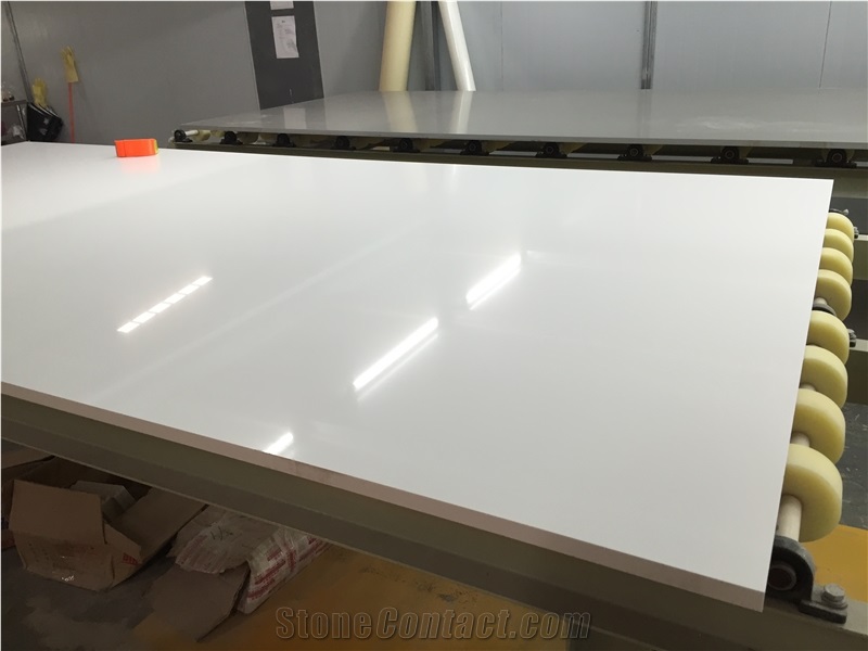 Bst Ice White with Small Mirror Dust Particle Quartz Stone Slab for Pre ...