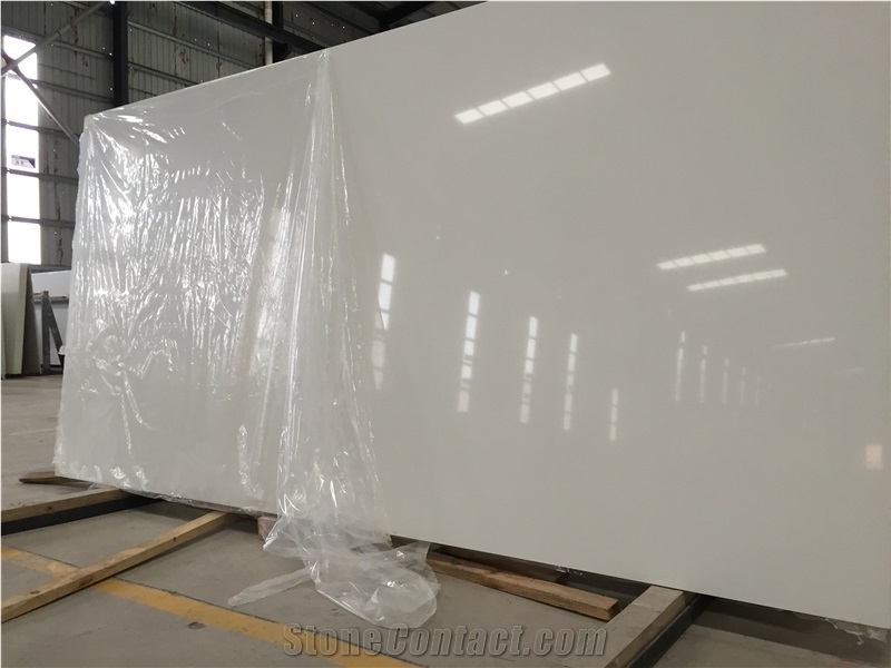 Super White Artificial Quartz Stone Polished Surface with Incredibly Strong, Non-Porous, Low Maintenance and Hygienic