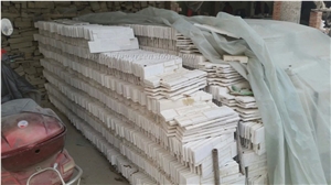 Competitive Price Pure White Quartzite Cultured Stone/Stacked Stones/Veneer Stones Panel for Exterior Decoration and Wall Cladding