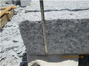 China Light Grey Granite Side Stone, Cheap Grey Granite Nutural + Fine Picked Surface Kerbstone, China Granite Curbstone