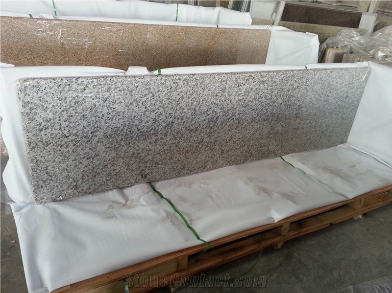 Polished Surface Tiger Skin White Granite Kitchen Countertops with Bullnose Edges